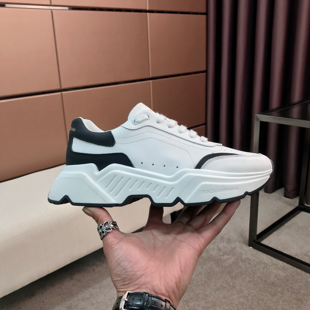 D*G sneaker